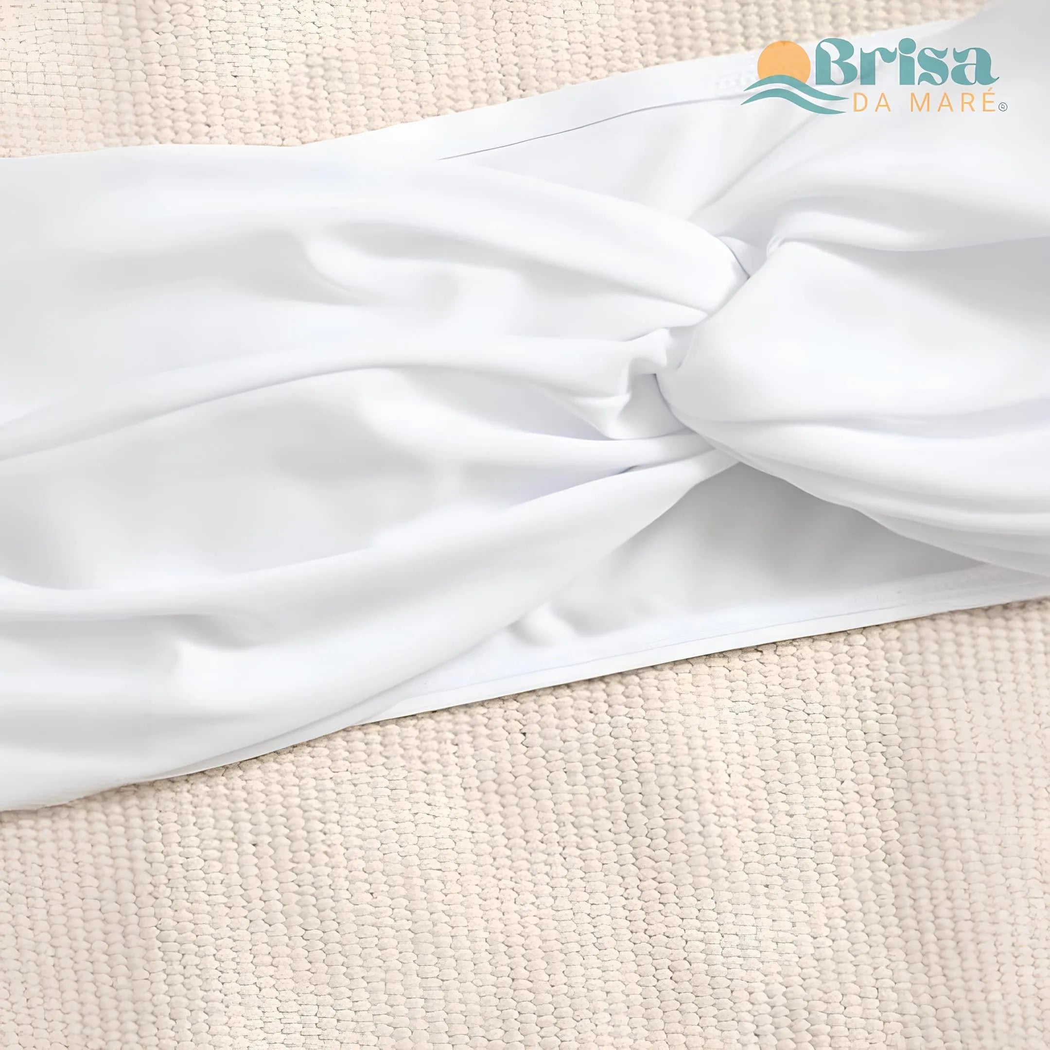Top Biquíni Tomara que Caia com Torcido Branco